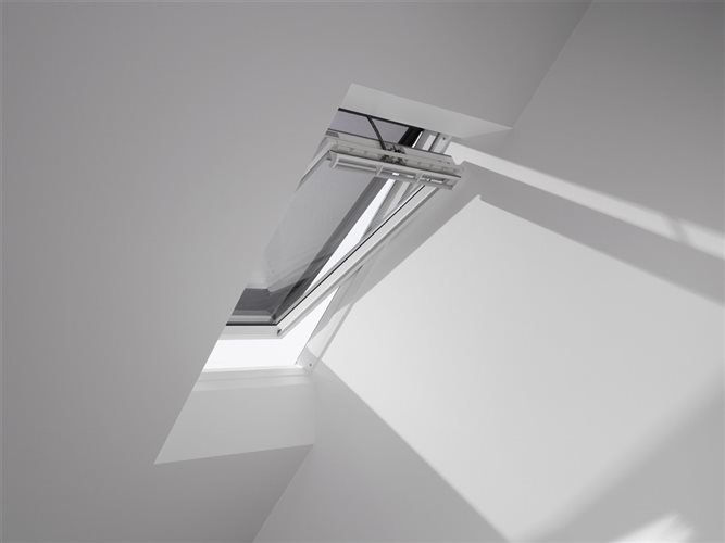 screenova-roleta-velux-elektrickym-dialkovym-ovladanim-4.jpg